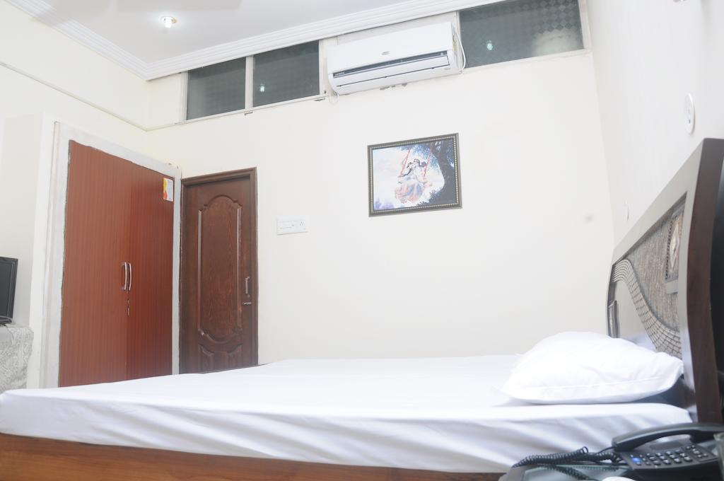 Ashish Villa Guest House Jodhpur  Rum bild